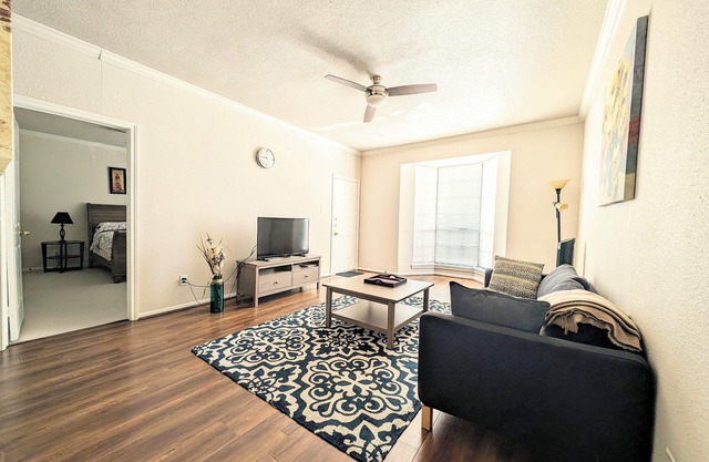 Beautiful One Bed, 10+ years Superhost, Vicinity of MD Anderson, TMC, Rice U.