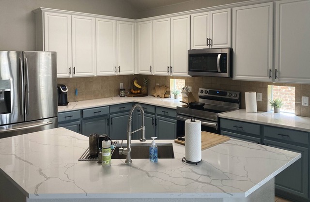 Beautiful one bedroom with gym access