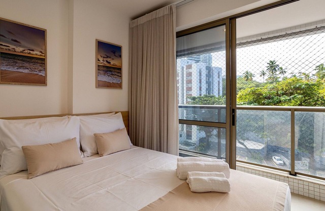 Beautiful One Bedroom in Beach Class Ondina