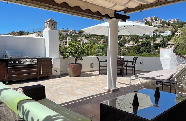 Beautiful penthouse near Marbella Los Arqueros Golf