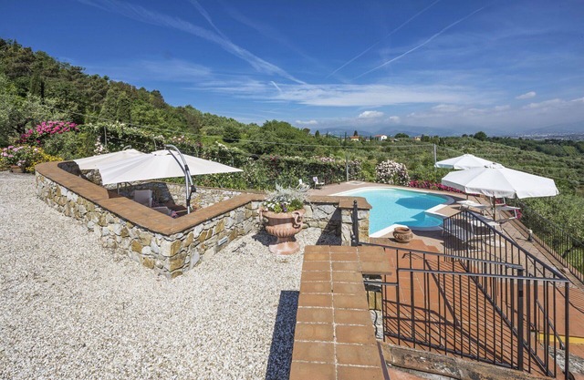 Beautiful private villa with private pool, WIFI, A/C, TV, terrace, panoramic view and parking
