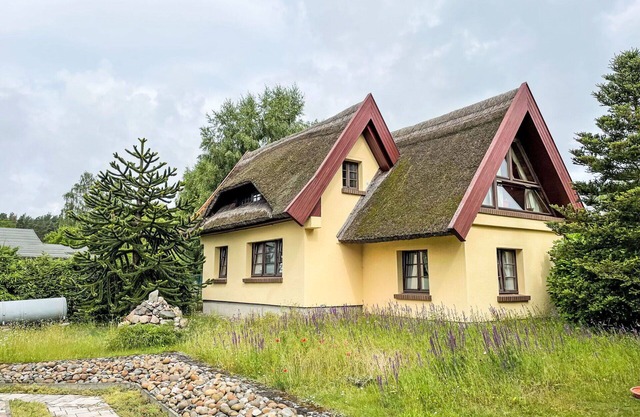 Beautiful private villa for 4 guests with WIFI, TV and terrace