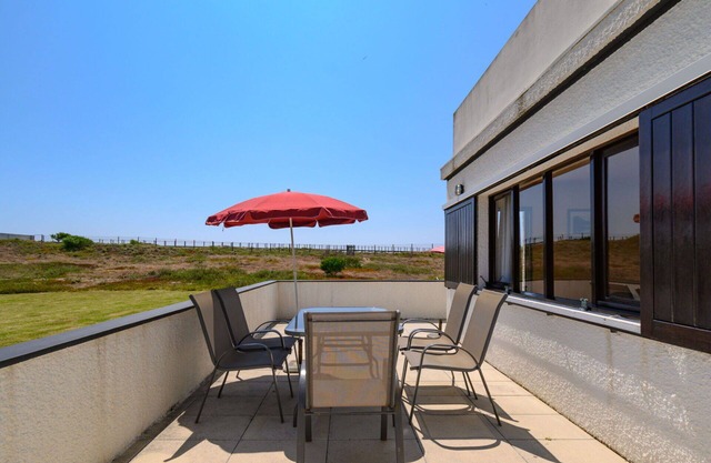 Beautiful private villa for 9 guests with WIFI, TV and terrace