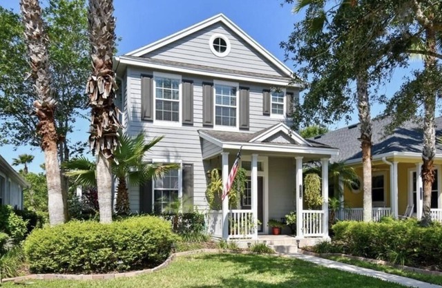 Beautiful resort style home with personal hot tub!