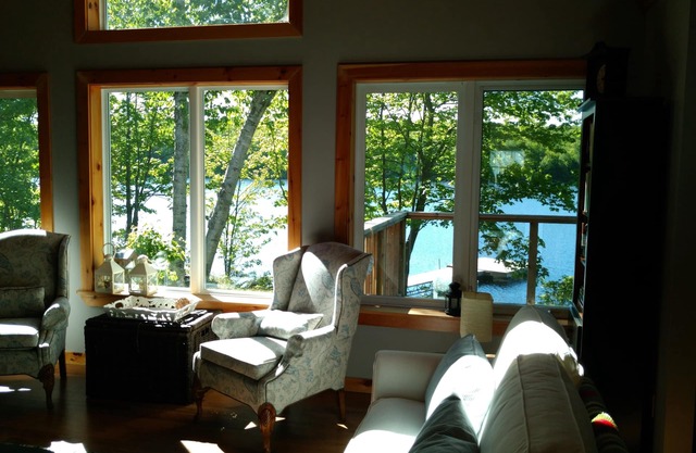 Beautiful Secluded Cottage Property