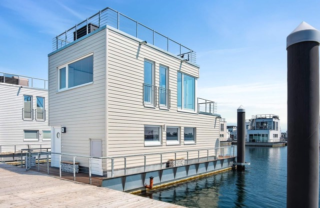 Beautiful ship in Olpenitz with sauna