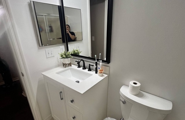 Beautiful spacious Lake view town house.