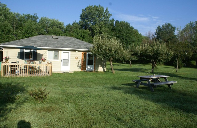 Beautiful Studio Rental In SW Michigan & Near Lake