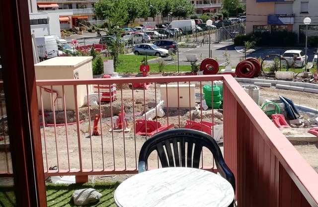 Beautiful sunny apartment near Geneva