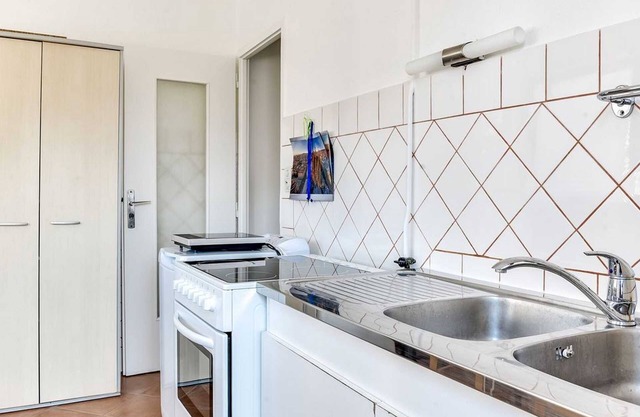 Beautiful sunny apartment near Geneva