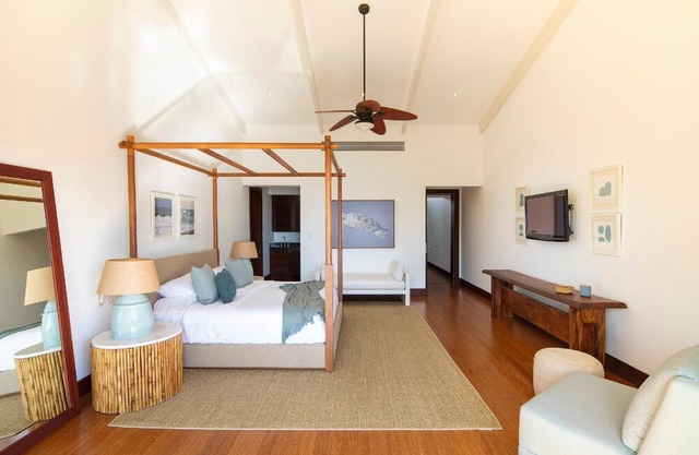 Beautiful sunset ocean views, two pools, great for families, private beach club, personal concierge