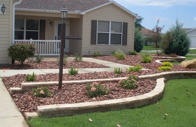 Beautiful Three Bedroom Ranch Home On A Large Corner Lot with WIFI