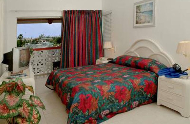 Beautiful Timeshare Set On Marina