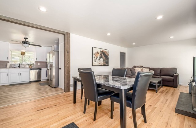 Beautiful Updated Home on Dahlia St Central Denver w/big yard
