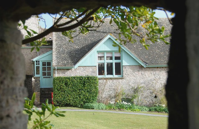 Beautiful victorian house set within Manorbier Castle Walls!