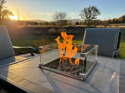 Beautiful Views Spacious Peaceful Near Boulder