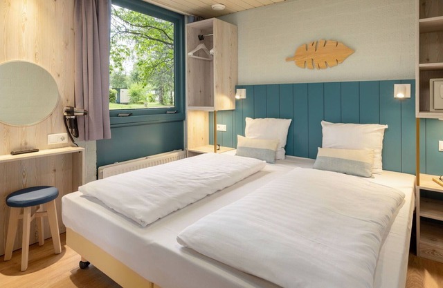 Beautiful villa for 2 guests with pool, WIFI, TV, terrace and parking