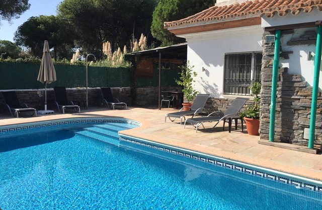 Beautiful villa in El Portil, Costa de la Luz, with pool, 900 m to the beach