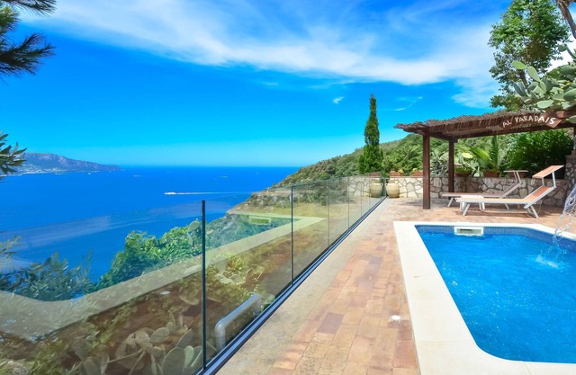Beautiful VILLA BACCO with stunning sea view, pool, garden and terrace