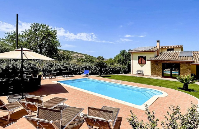 Beautiful villa with all comforts away from the hustle and bustle, but close to the most beautiful b