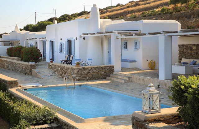 Beautiful villa with private pool and panoramic sea view of Golden Beach