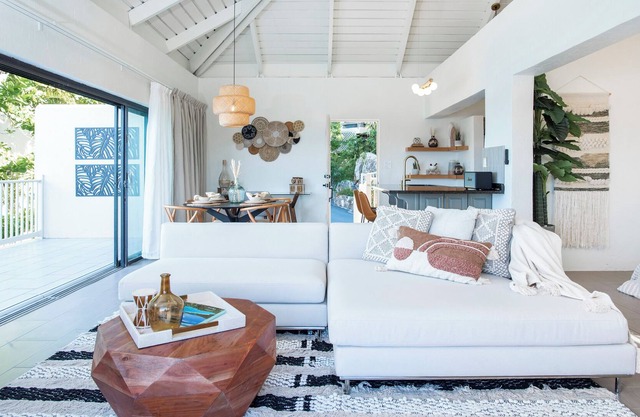 Beautiful Villa with wrap around deck with views as far as Tortola