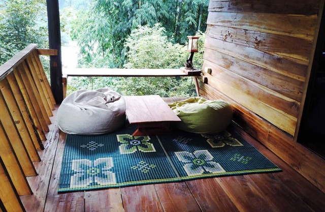 Beautiful wooden Homestay in Karen Village, at Doi Inthanon Park.