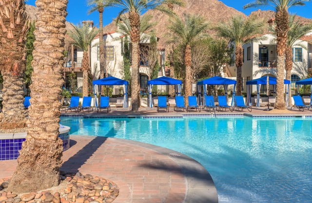 Beautifull 1st Floor, Corner Resort Suite, Updated with Great Views 2BR#065127