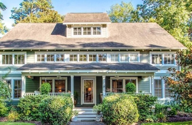 Beautifully appointed home with Private Pool and Dog Friendly