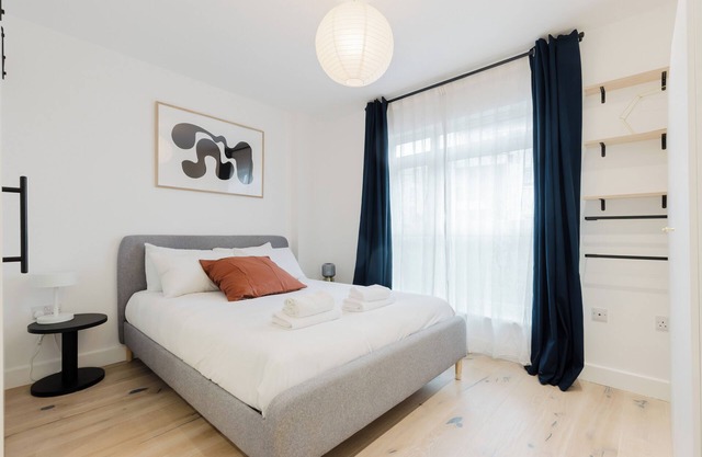 Beautifully Curated 2BD Flat, Heart of East London