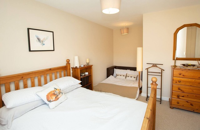 Beautifully presented 2 bed fully equipped farm cottage