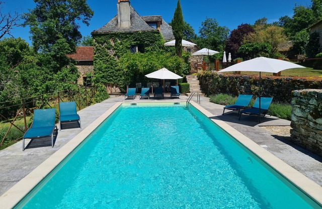Beautifully renovated and idyllic 18th century stone Mas d'Arjac, Aveyron