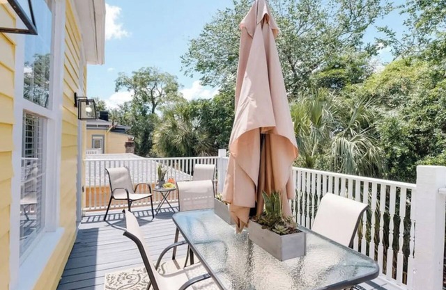 Beautifully Renovated 5 bedroom 5 bath