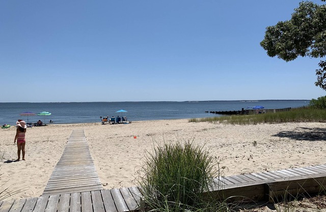Beautifully renovated North Fork home steps from Peconic Bay