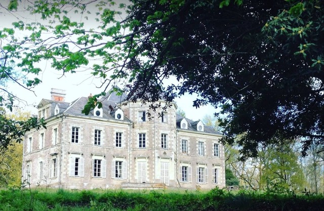 Bed and breakfast at the castle of Saint Thomas