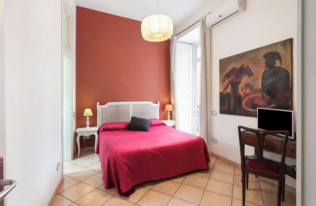 Bed and Breakfast 'Camera Doppia' with Private Terrace, Wi-Fi and Air Conditioning