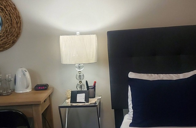 Bed and Breakfast nightly stays rooms available.