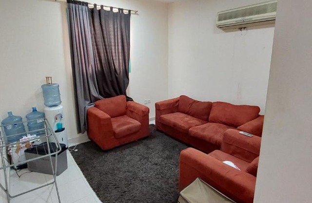 bedroom+hall flat