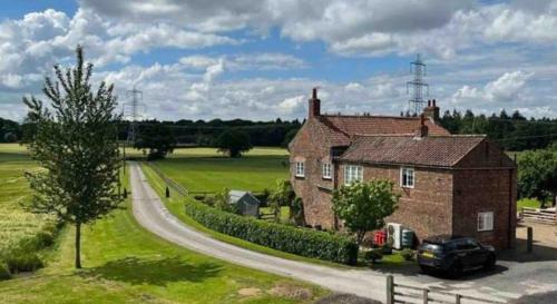 Beech cottage ~ close to York ~ cozy rural stay