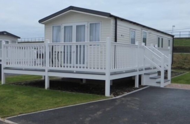 Beechwood 18 -With Veranda - No pets Allowed