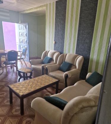 Bel Appartement 2 chambres meublé à Bafoussam