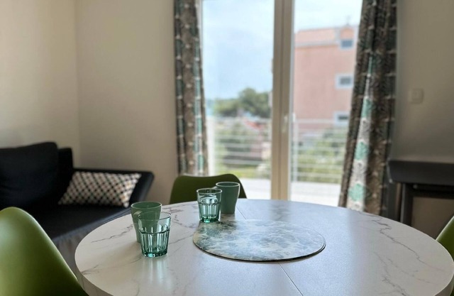 Ferienwohnung Srima Für Personen 