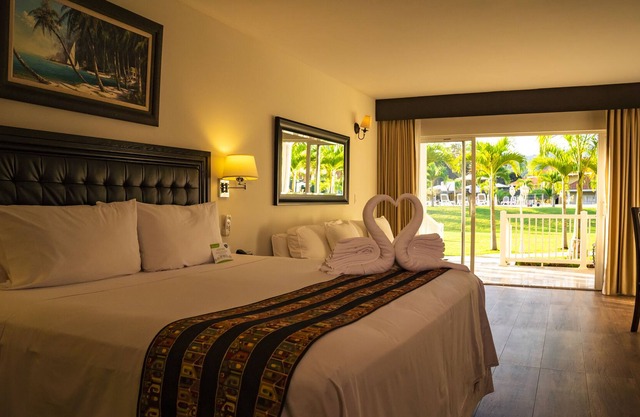 Bella Terra Laguna Azul Resort & Spa