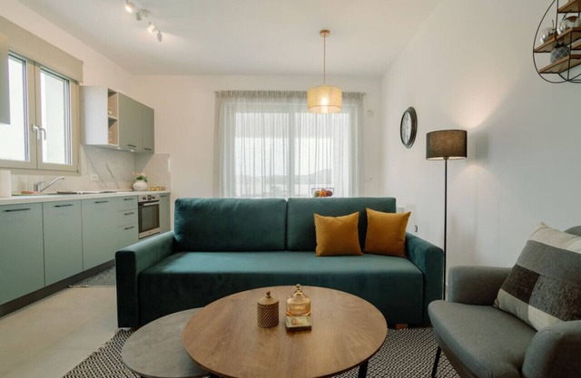 Belle Vue Balcon Loft: Luxe Living