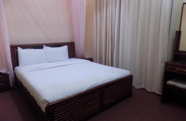 Belline Hotel Ishaka