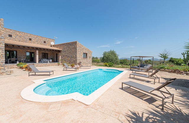 BELLPUIG 4 - Villa with private pool in Artà. Free WiFi