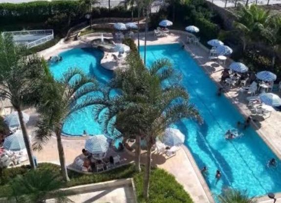 Belo flat em Pontal Beach Resort - Recreio