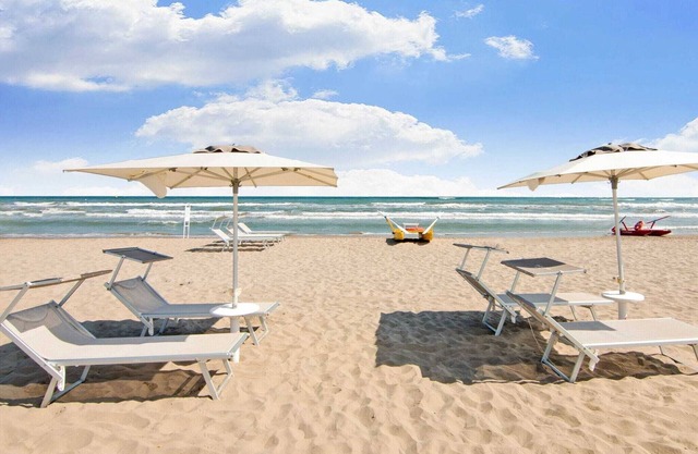 Belvilla by OYO Fucini Superior Type A