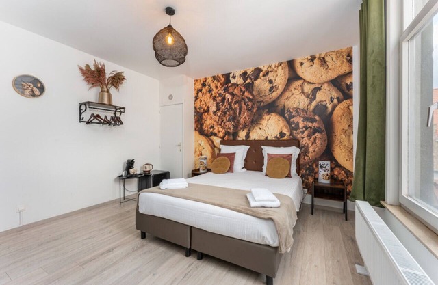 Ben & Jerry’s Cookie Dough Room!