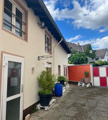 Benk 24H Apartment Nr 2 Perfekt für bis zu 4 Personen